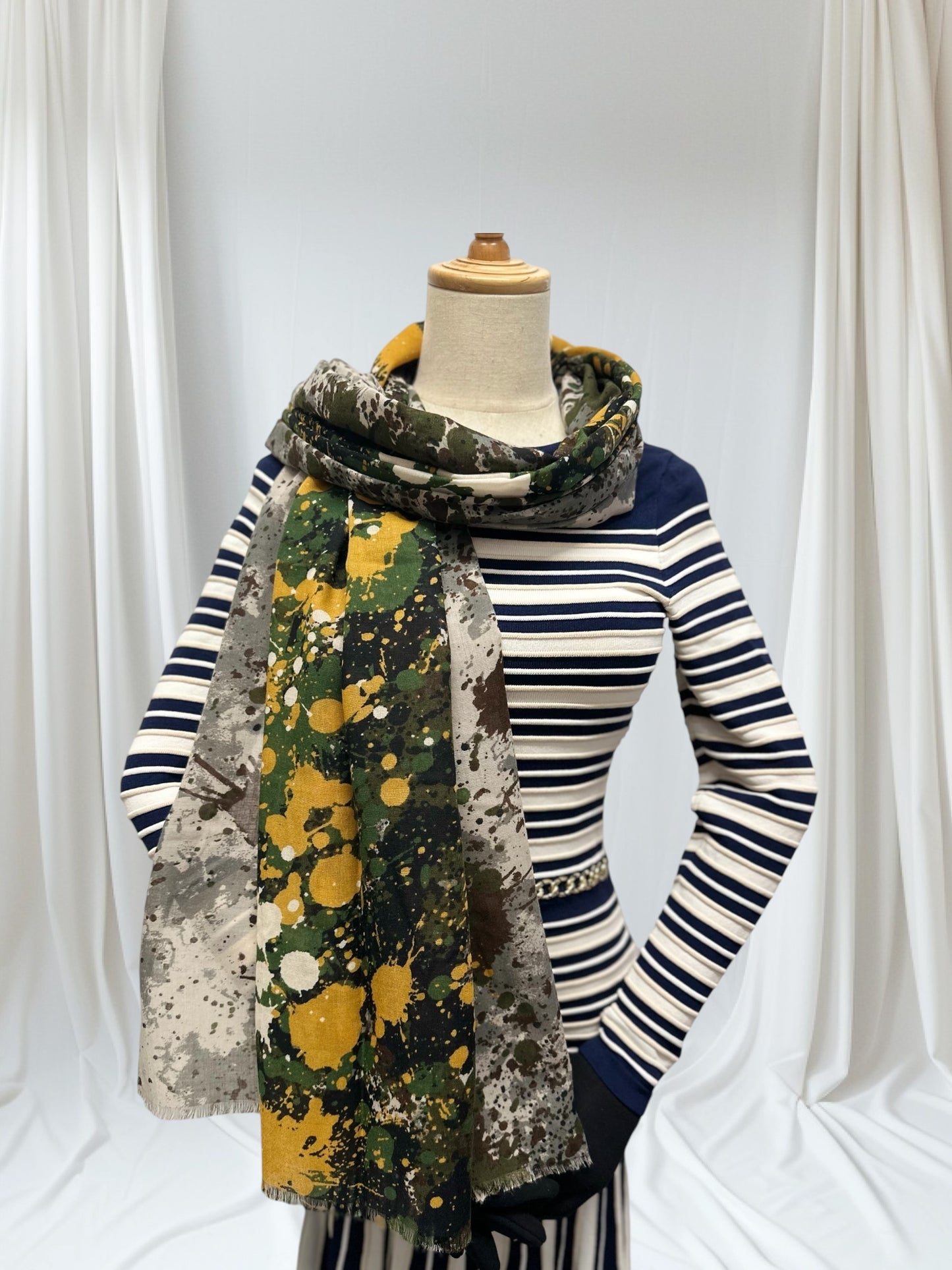 Graffiti Splash Dots Print Scarf