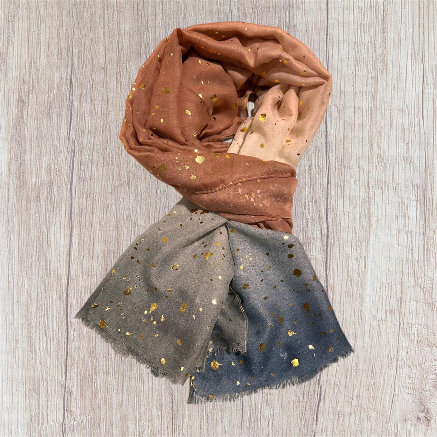 Glitter Dots Gradient Print