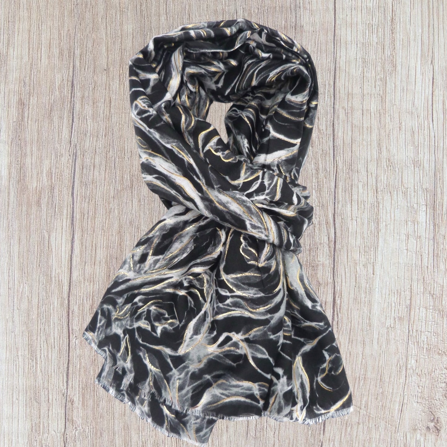 Roses Flower with rosegold outlined Print Scarf