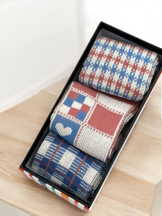 3 Pairs Of  Seamless Socks In A Gift Box