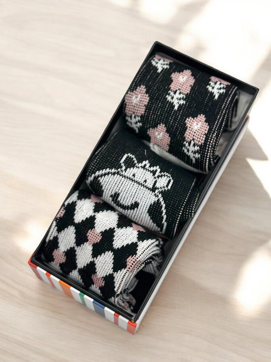 3 Pairs Of  Seamless Socks In A Gift Box