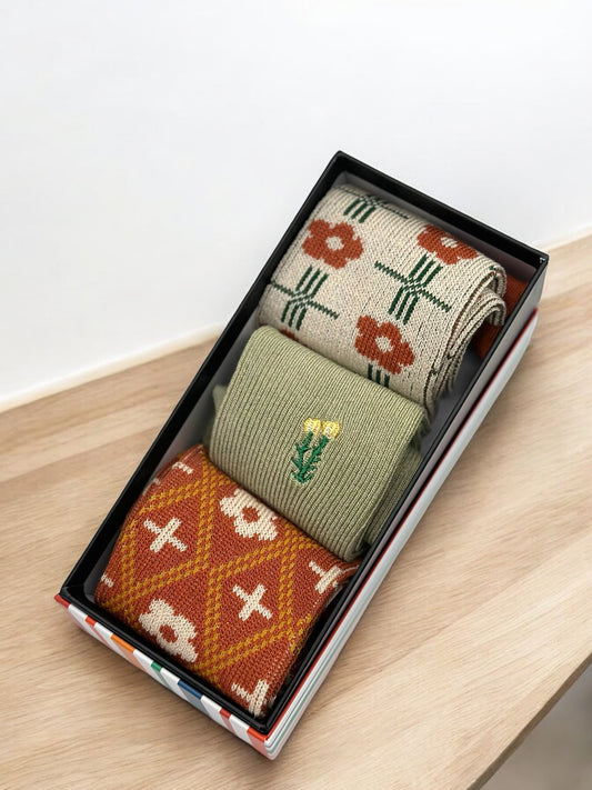 3 Pairs Of  Seamless Socks In A Gift Box
