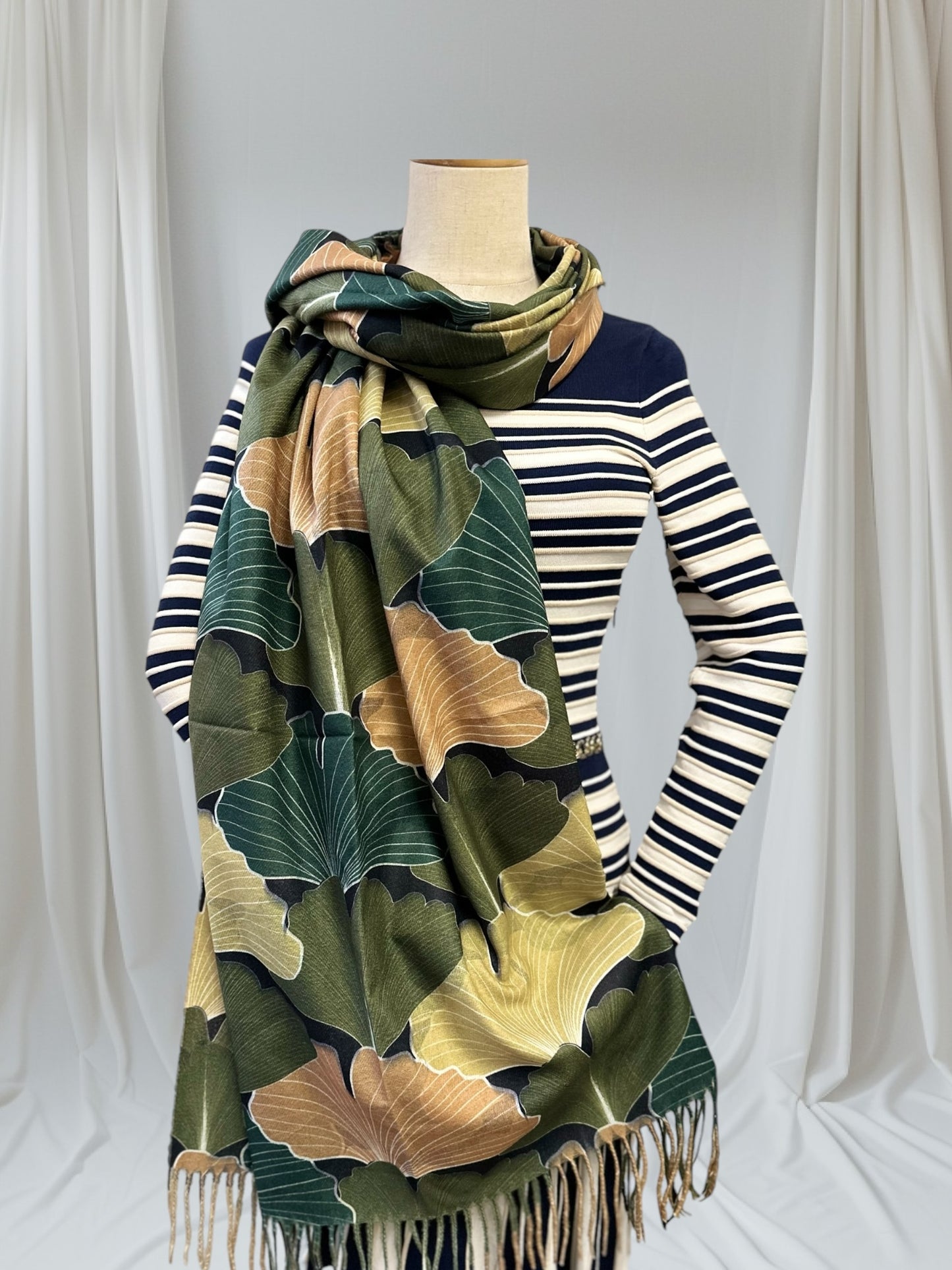 Double Sided Ginkgo Print Pashmina