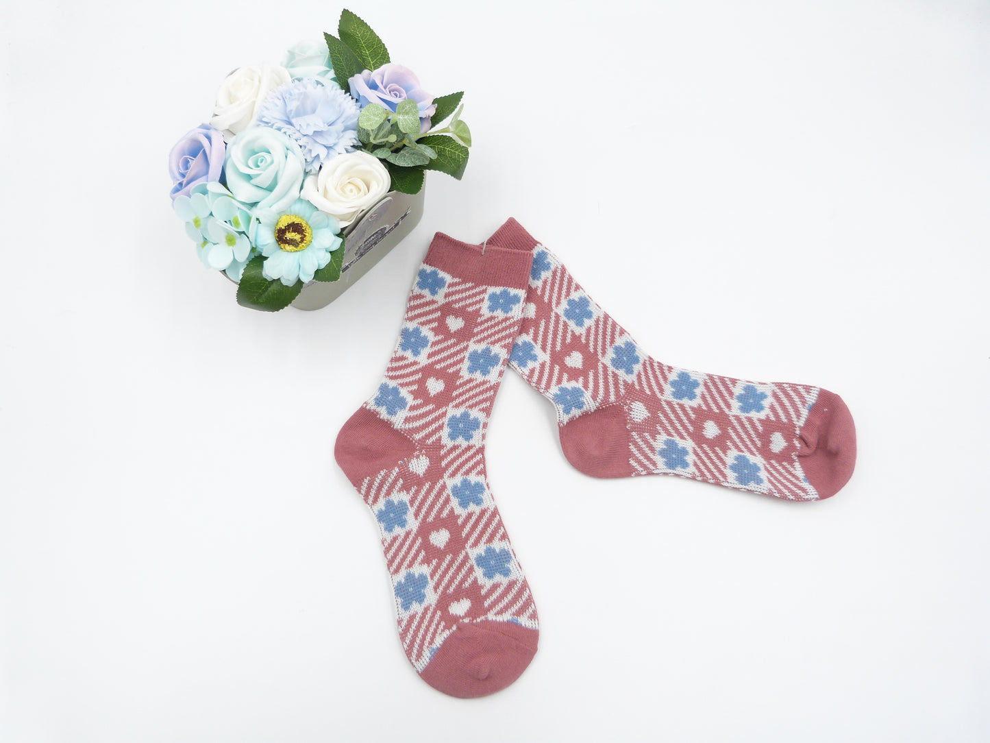 Hearts & Flowers Pattern Socks