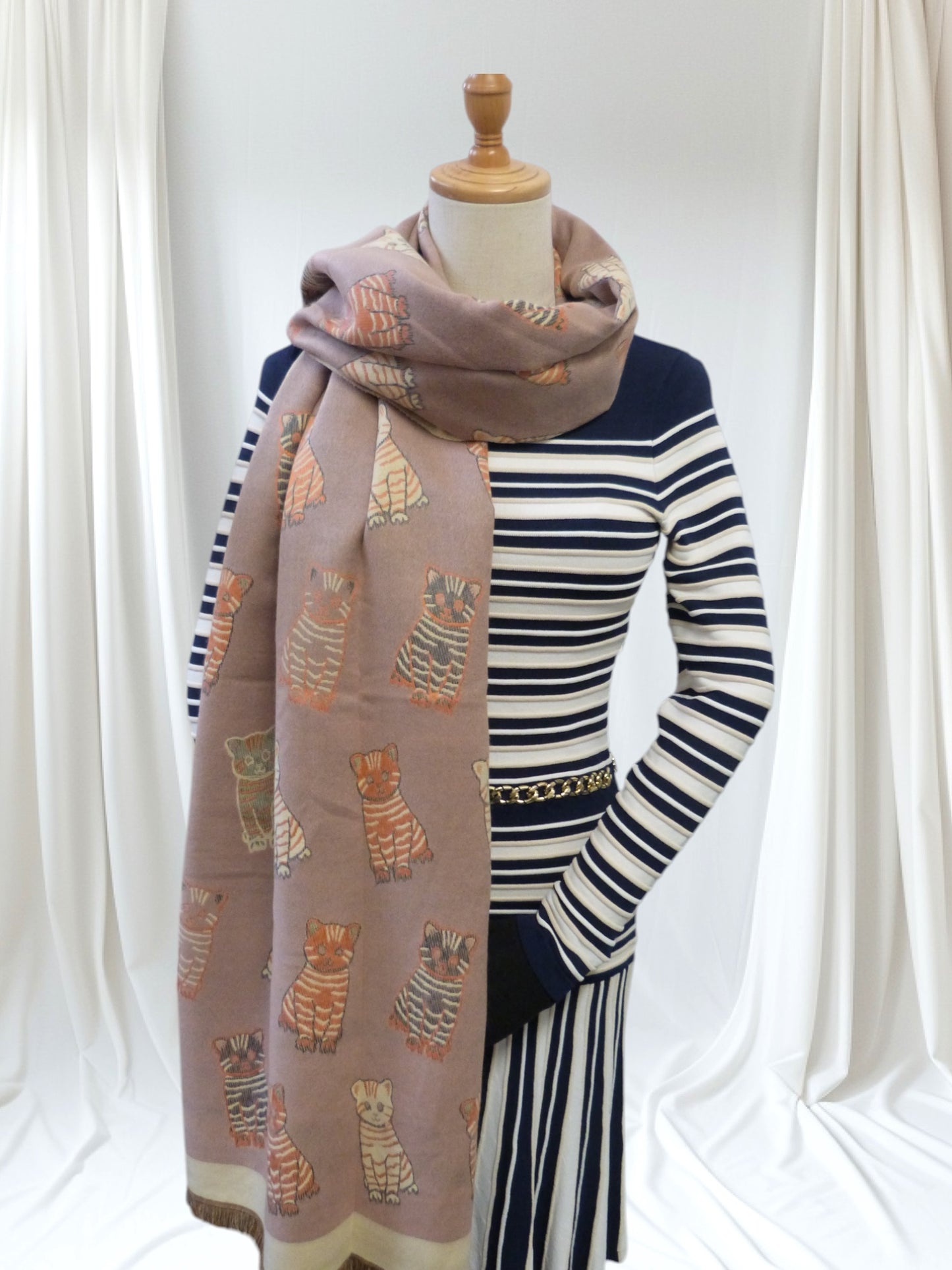 Tabby Cat  Warm Winter Wrap