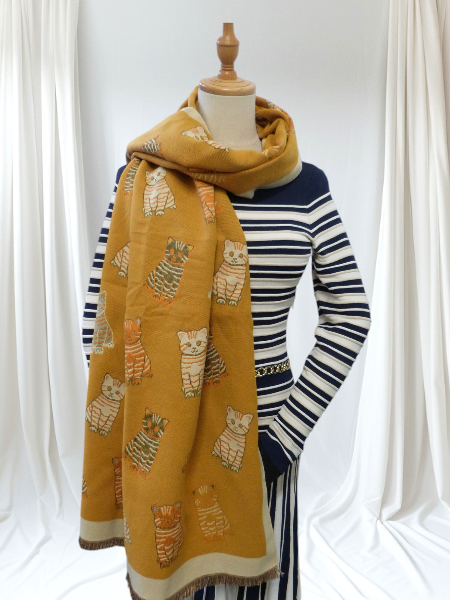 Tabby Cat  Warm Winter Wrap