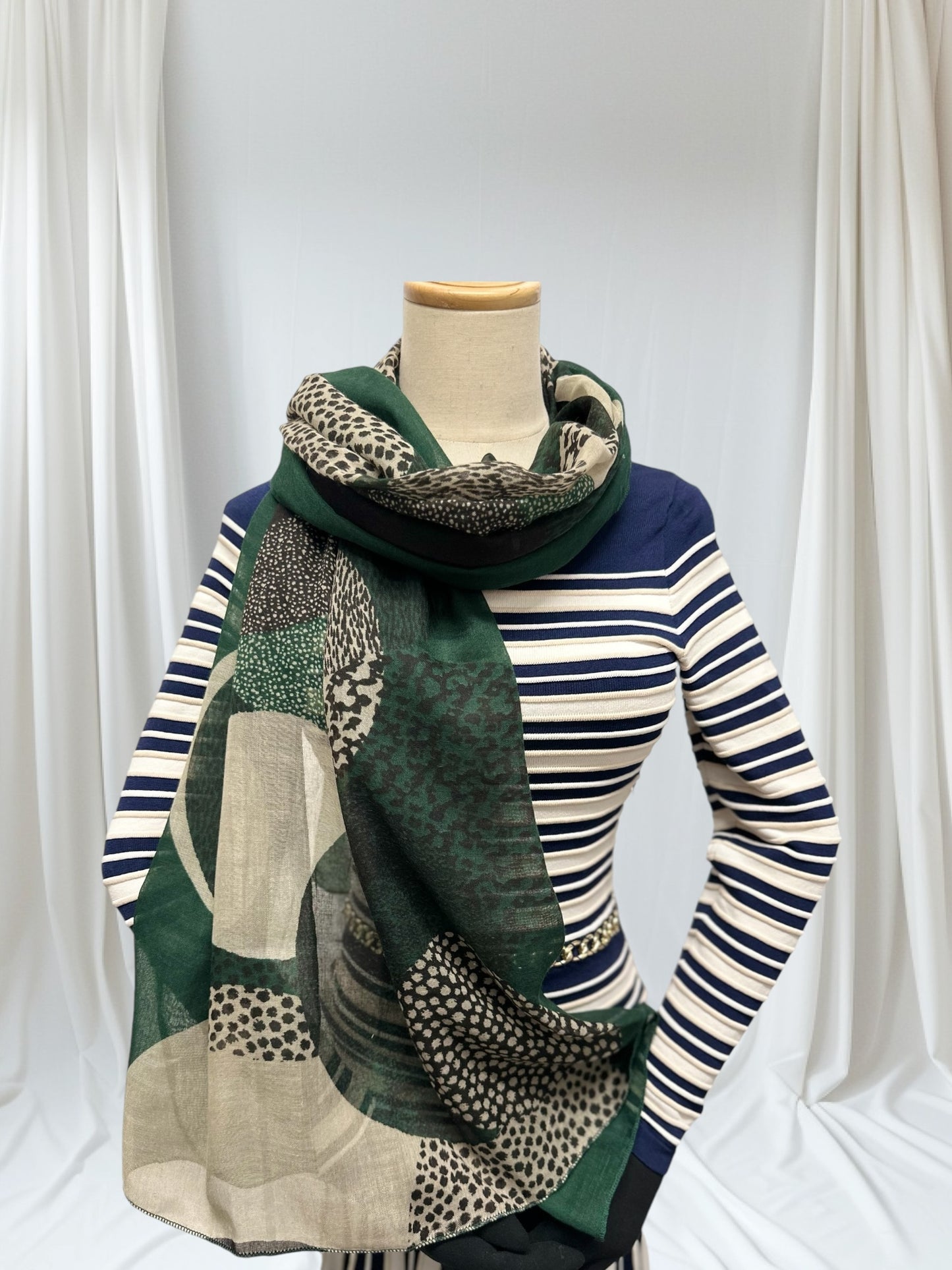 Leopard Dots Print Scarf