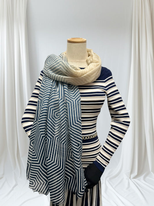 hexagonal lines Scarf