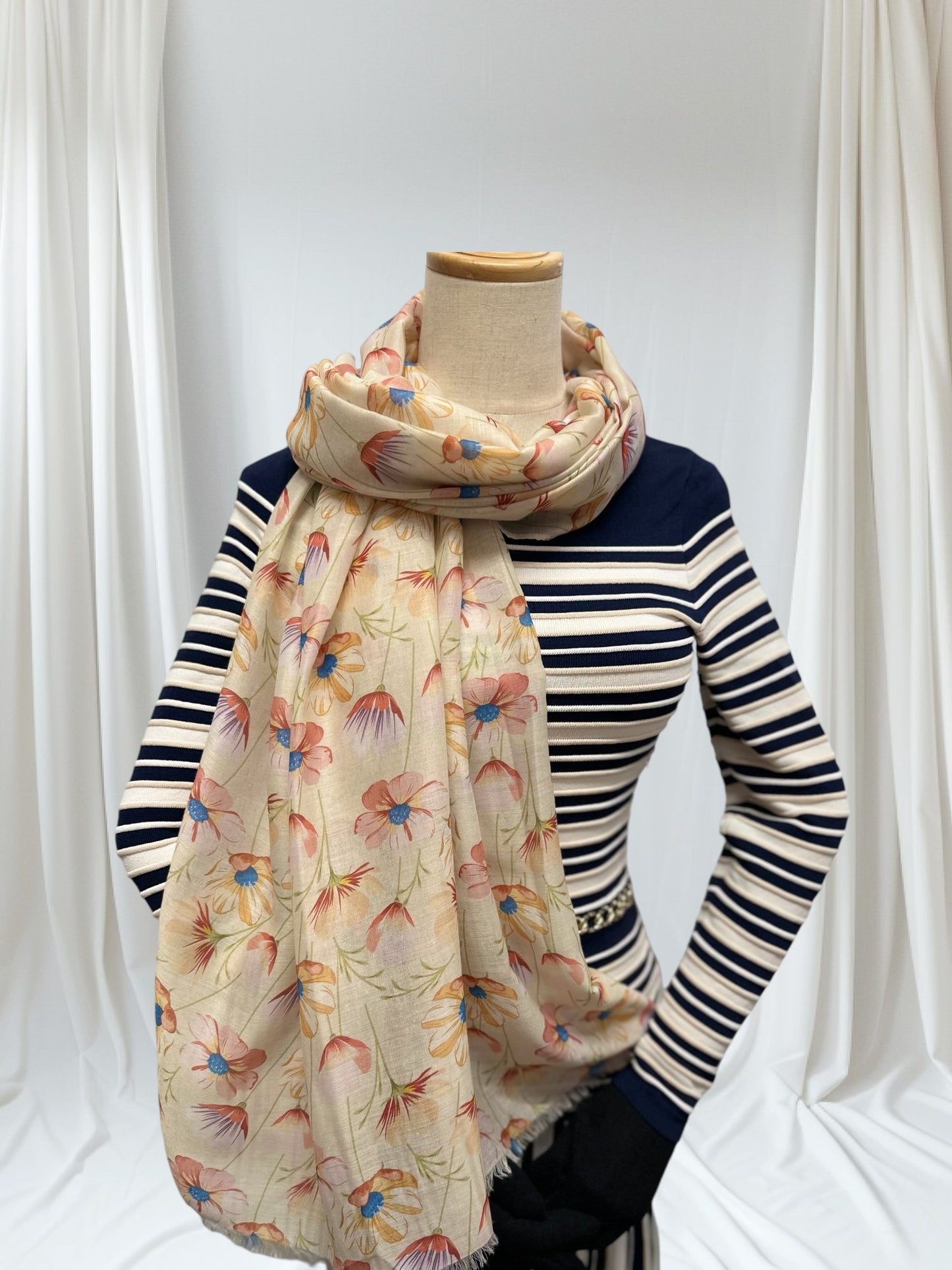 Daisy Print Scarf