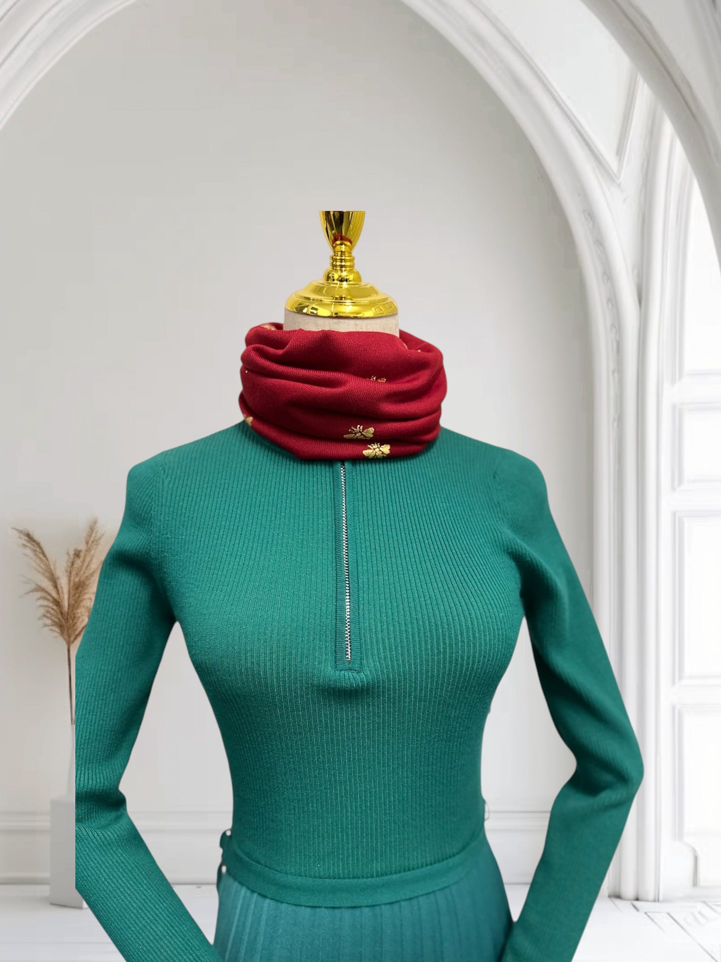 Glitter bee Print Snood