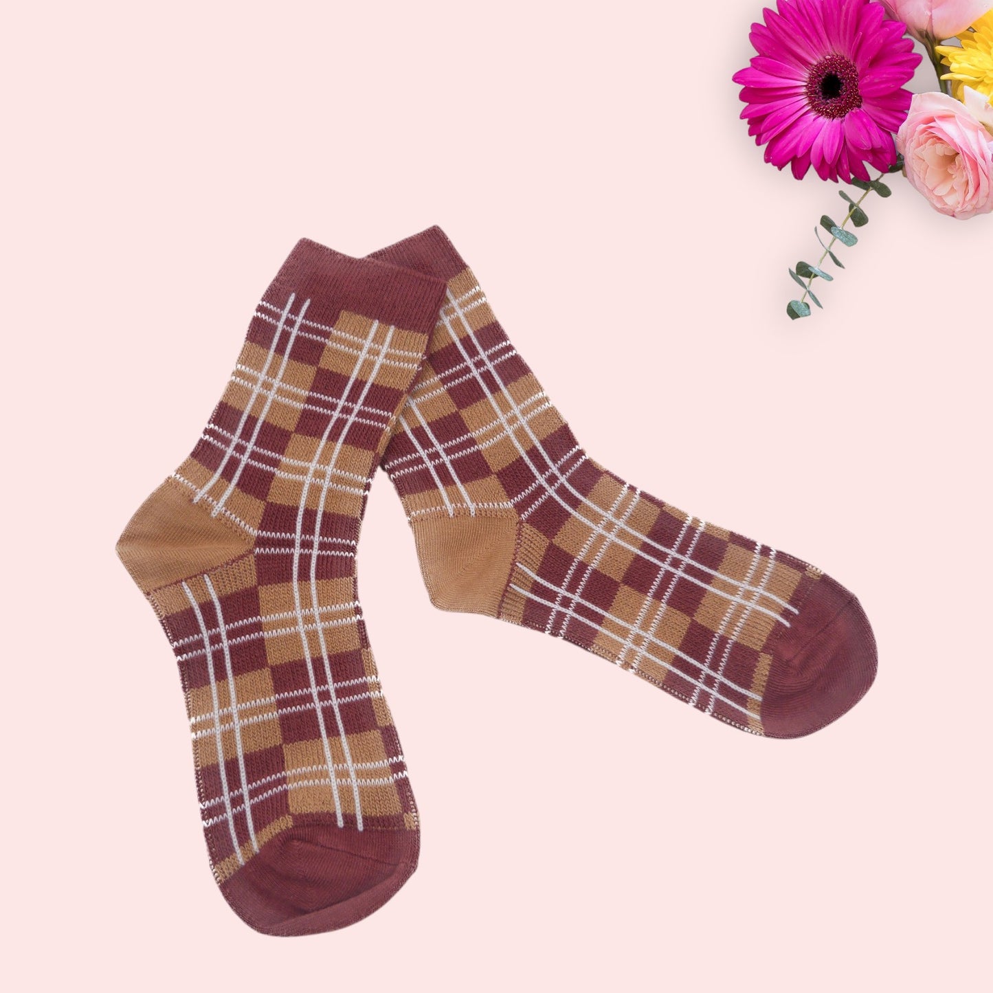 Square Tartan Style  Pattern  Seamless Socks