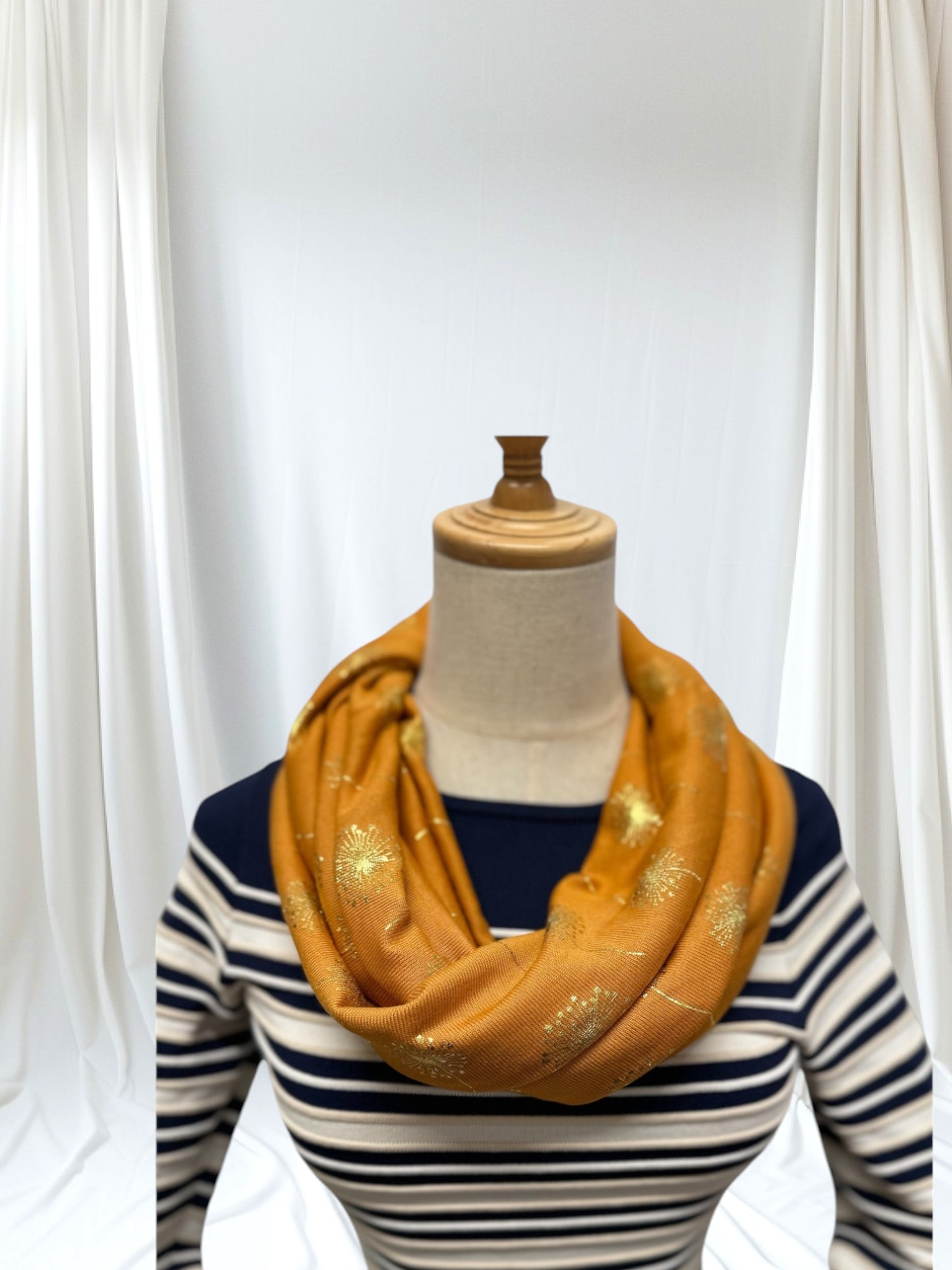 Large Glitter Dandelion Print Snood