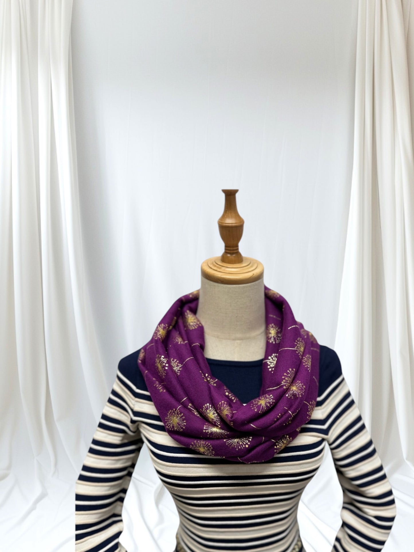 Large Glitter Dandelion Print Snood
