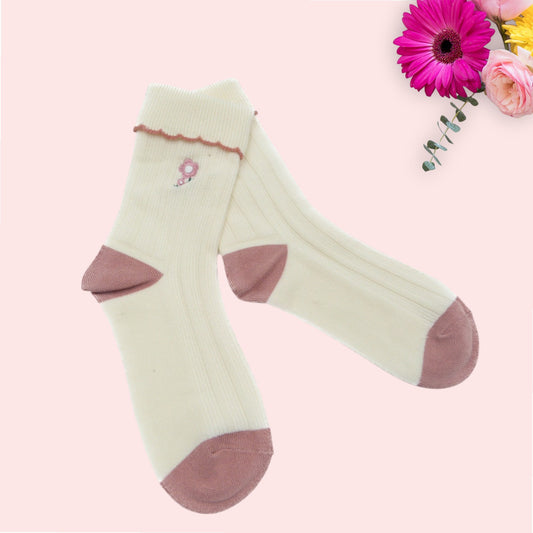 Pink Embroidered Flower Plain Seamless Socks