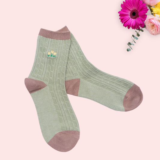 Tulip Embroidered Flower Plain Seamless Socks