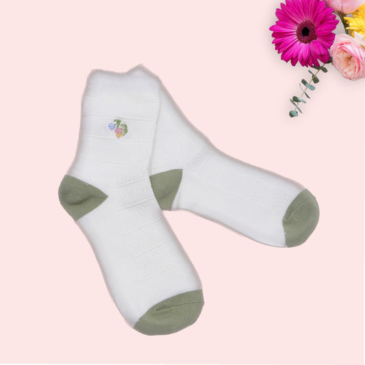 Three colour Tulips Embroidered Flower Plain Seamless Socks