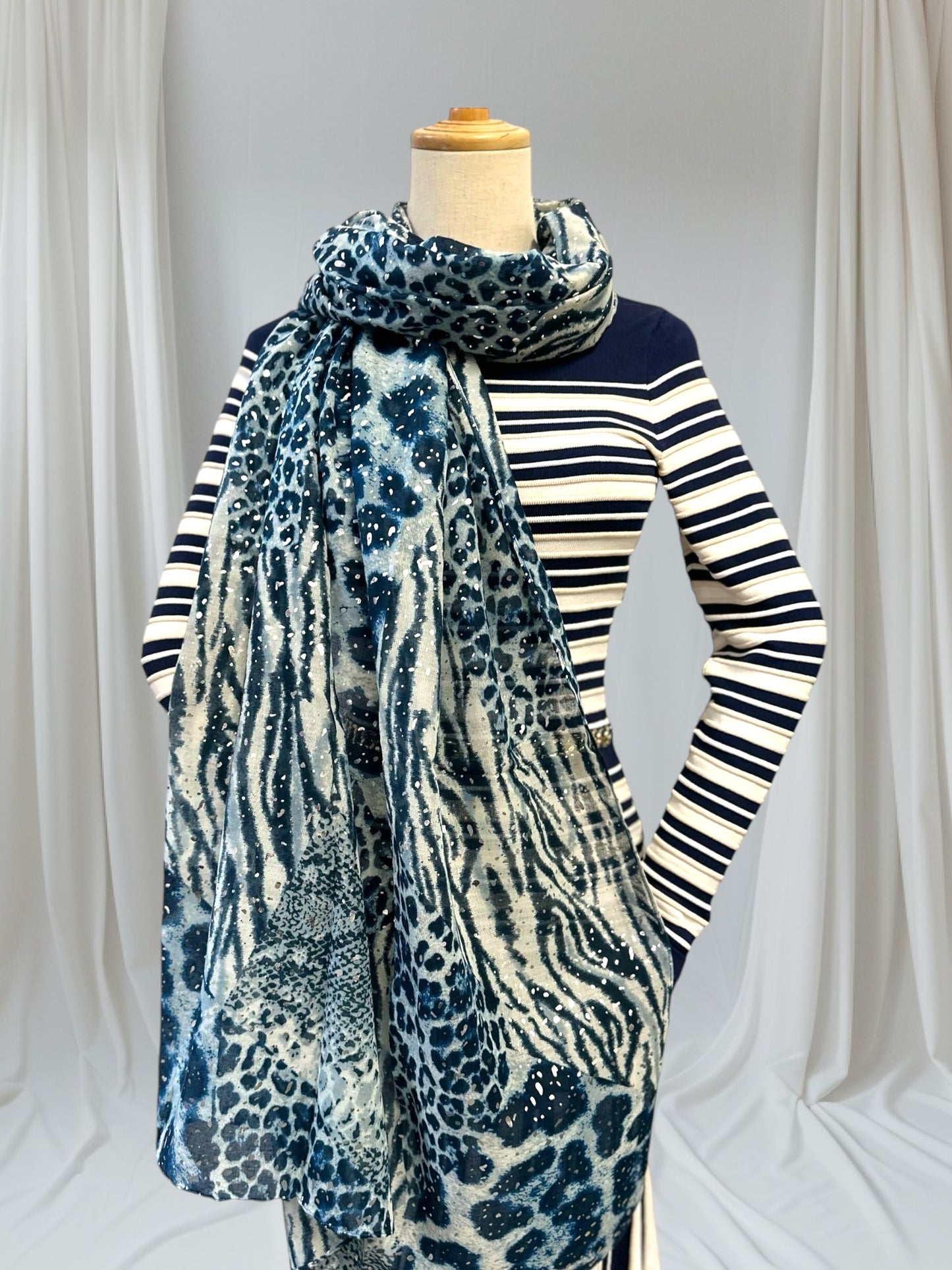 Glitter Leopard Print Scarf
