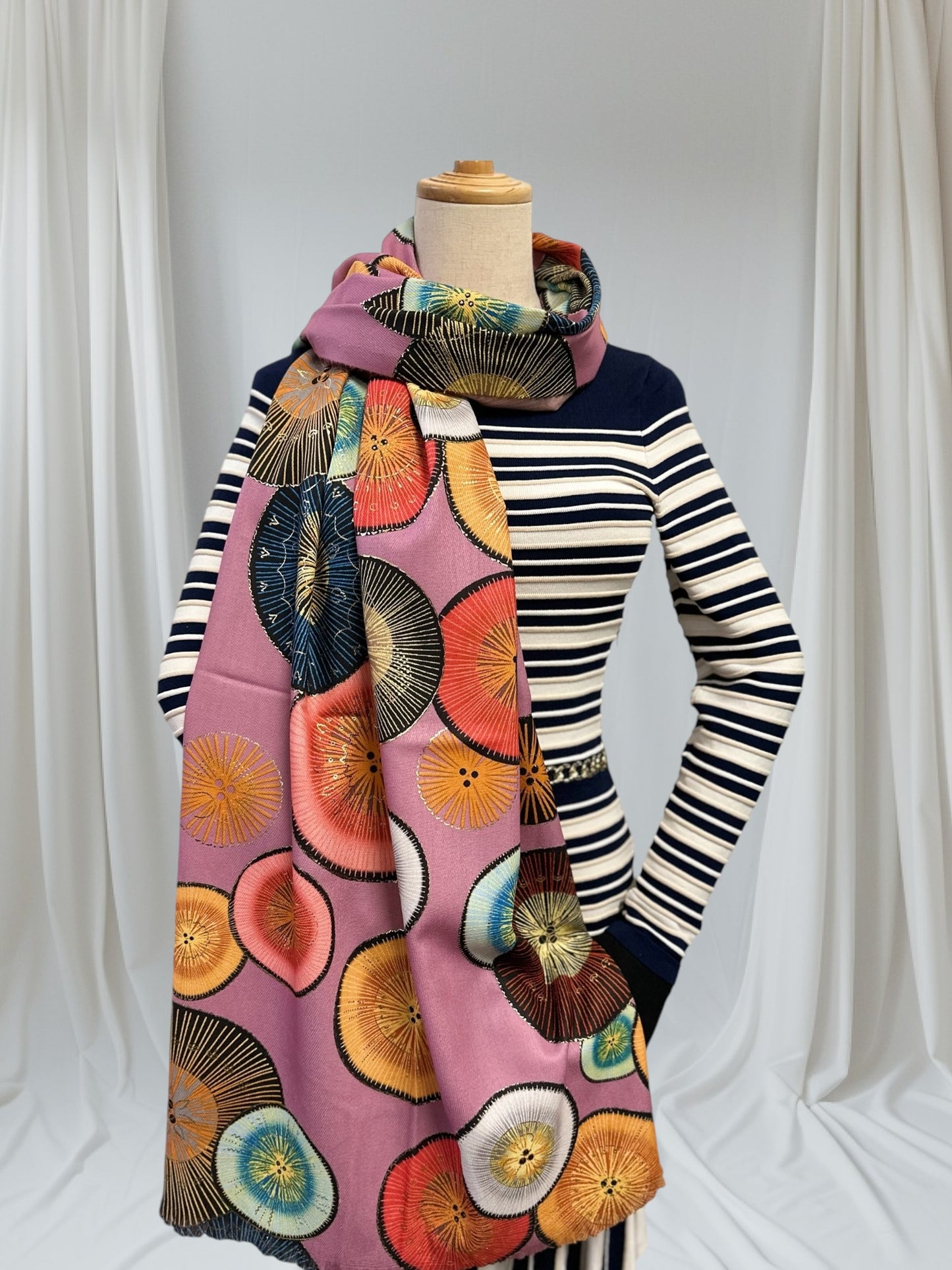 Rose gold outlined Circle Print Pashmina