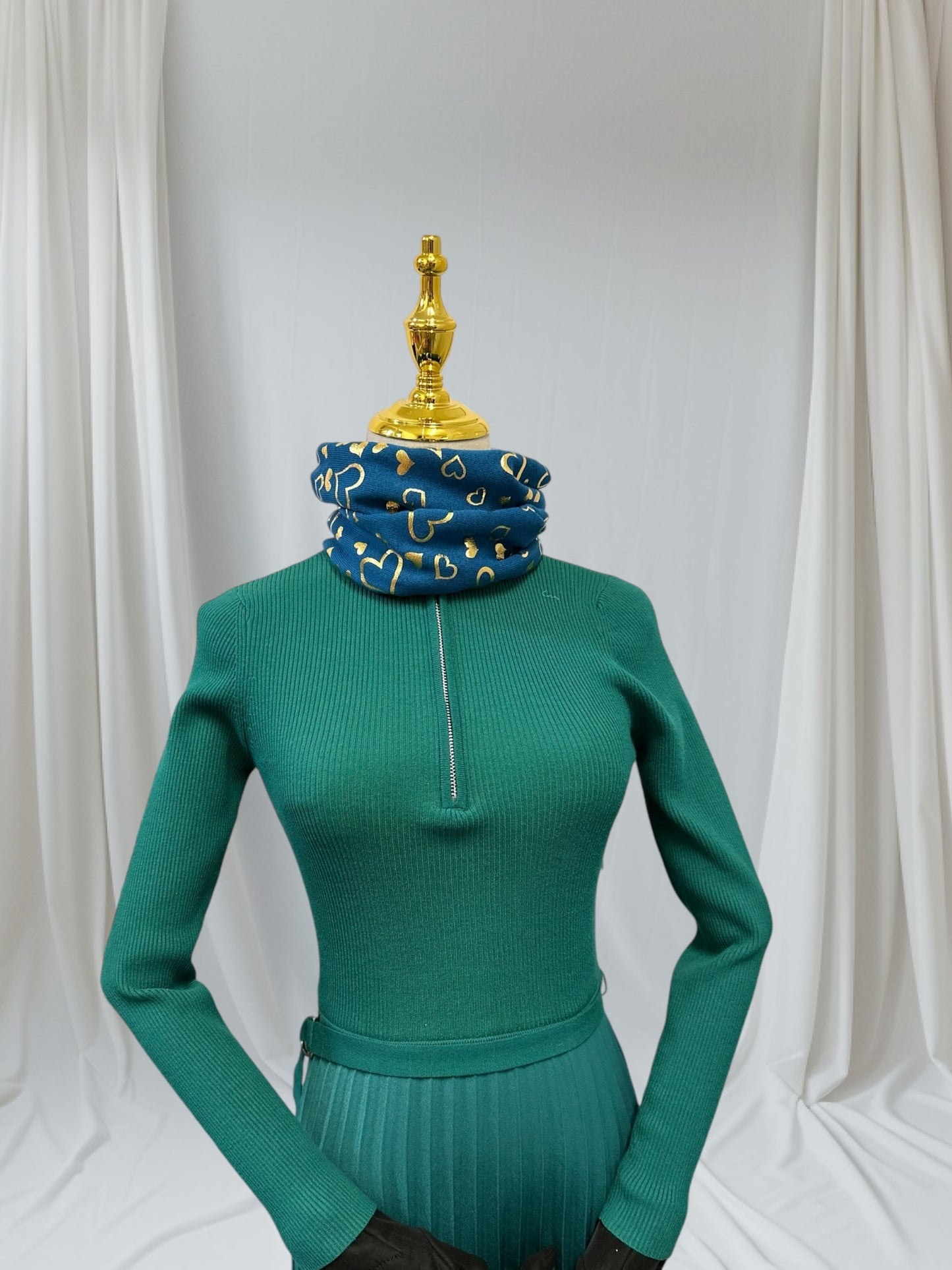 Glitter Heart Print Snood