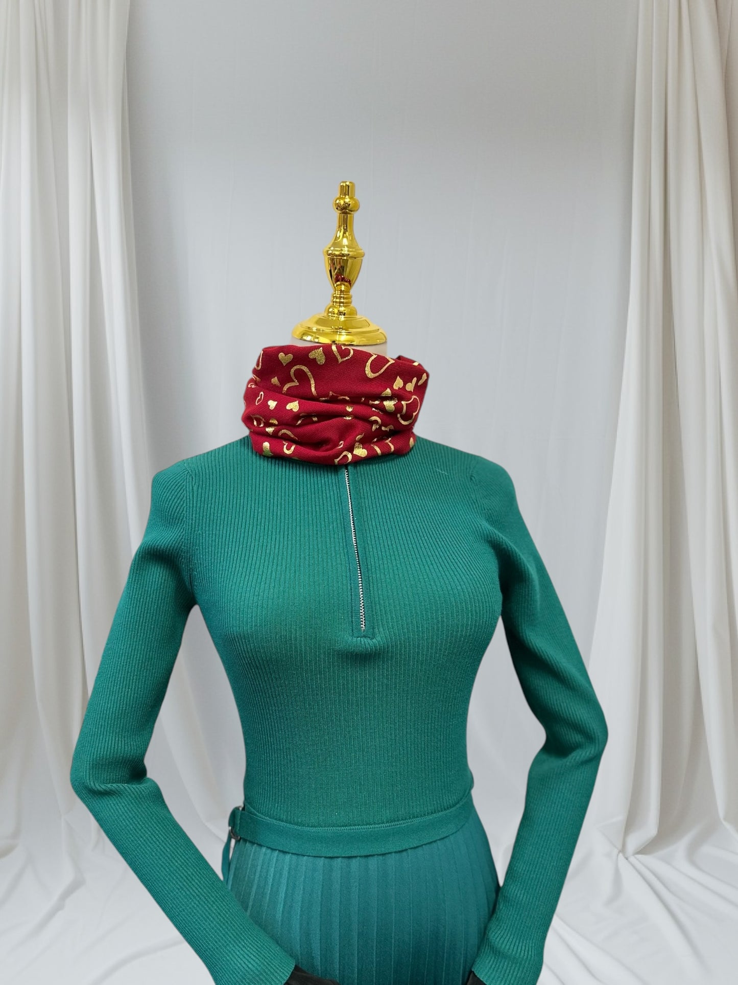 Glitter Heart Print Snood