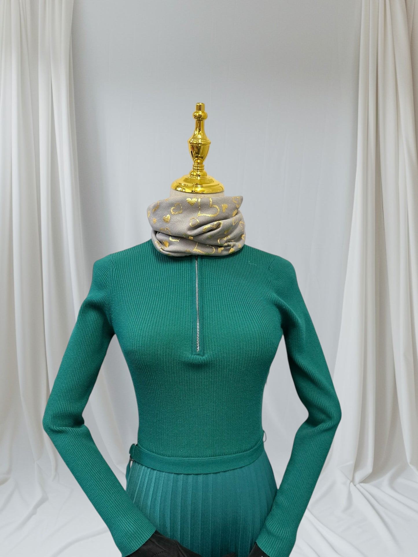 Glitter Heart Print Snood