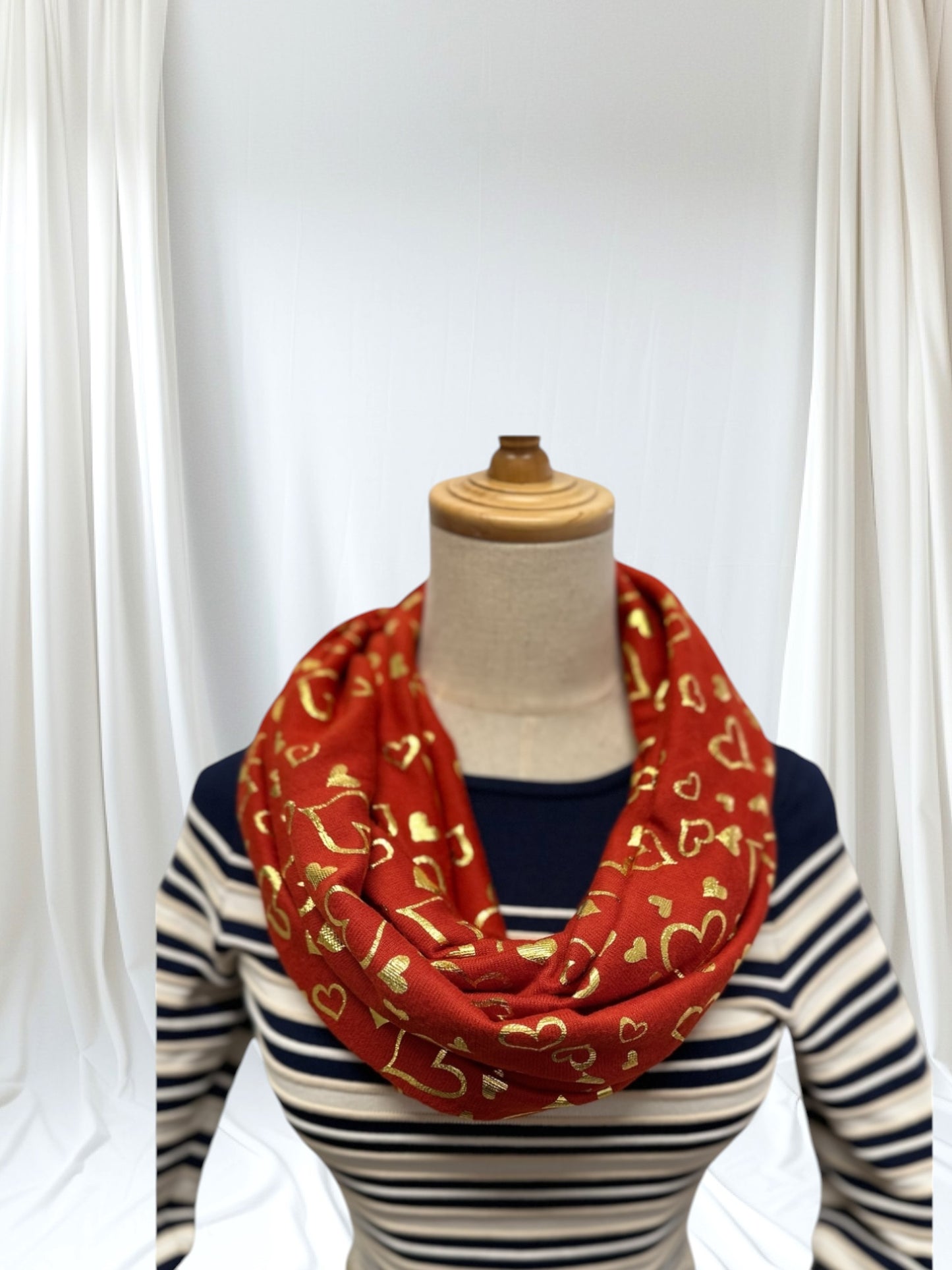 Large Glitter Heart Print Snood