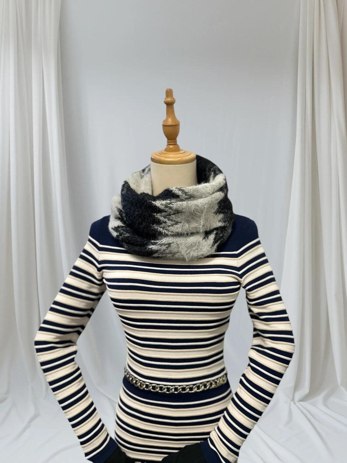 Knitted Very Soft Infinity Scarf Snood
