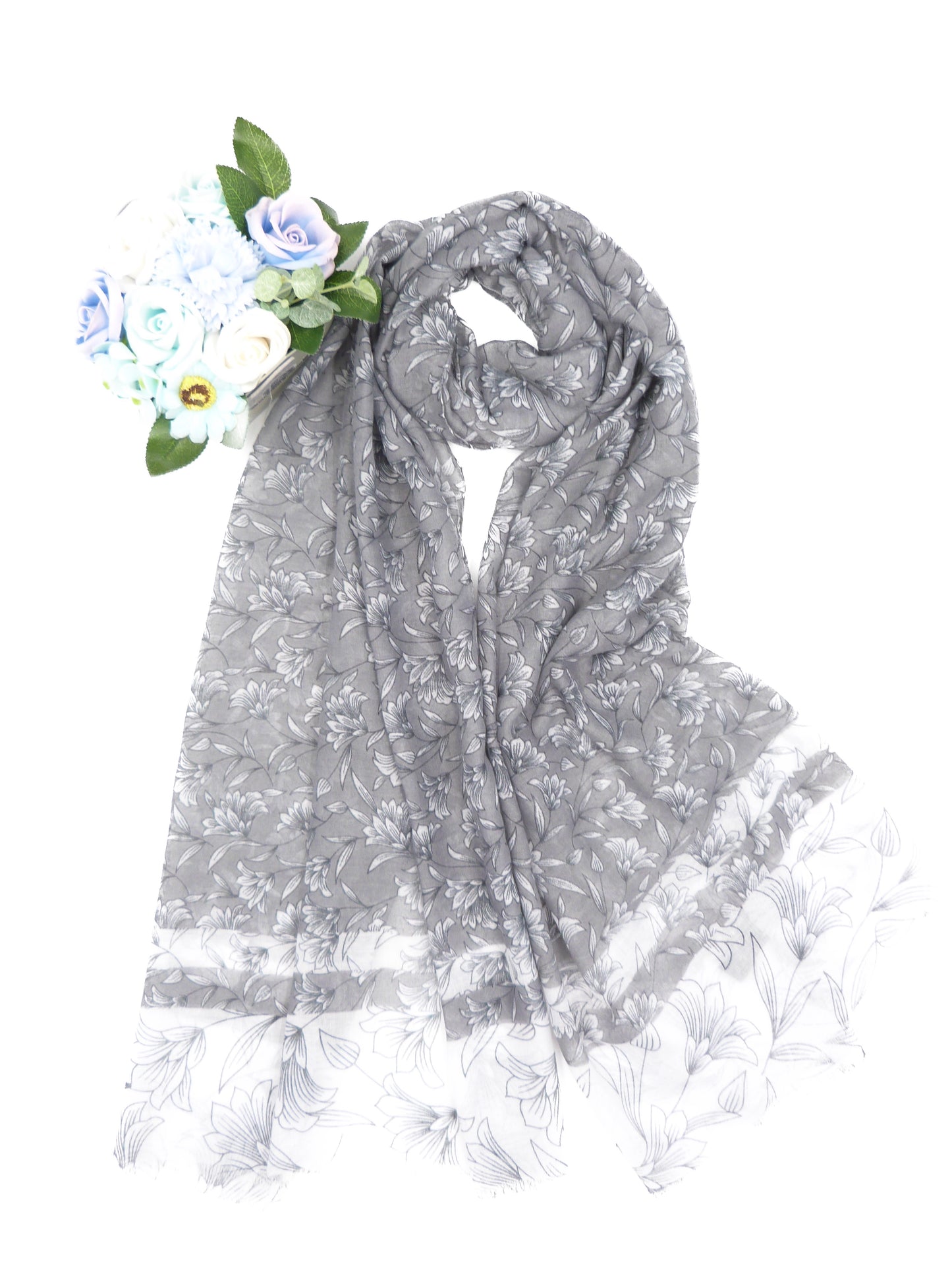 Lily print Scarf