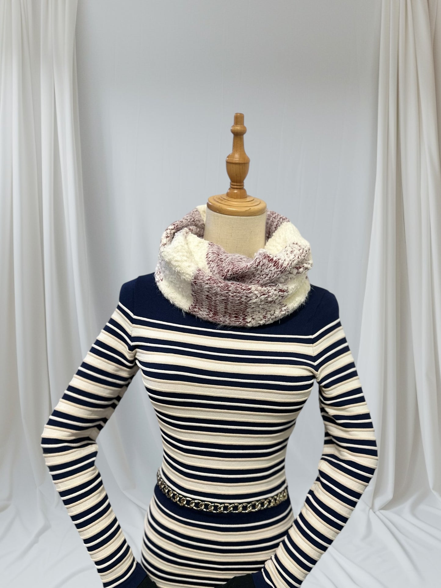 Knitted Infinity scarf snood