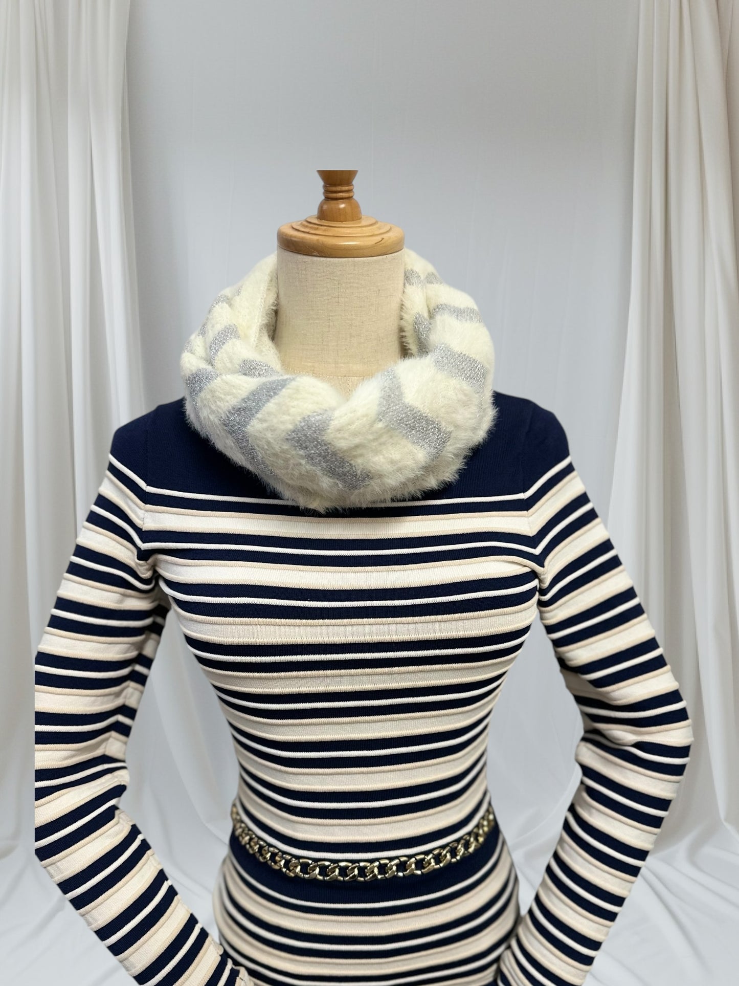 Knitted Infinity Glitter  Zigzag Snood