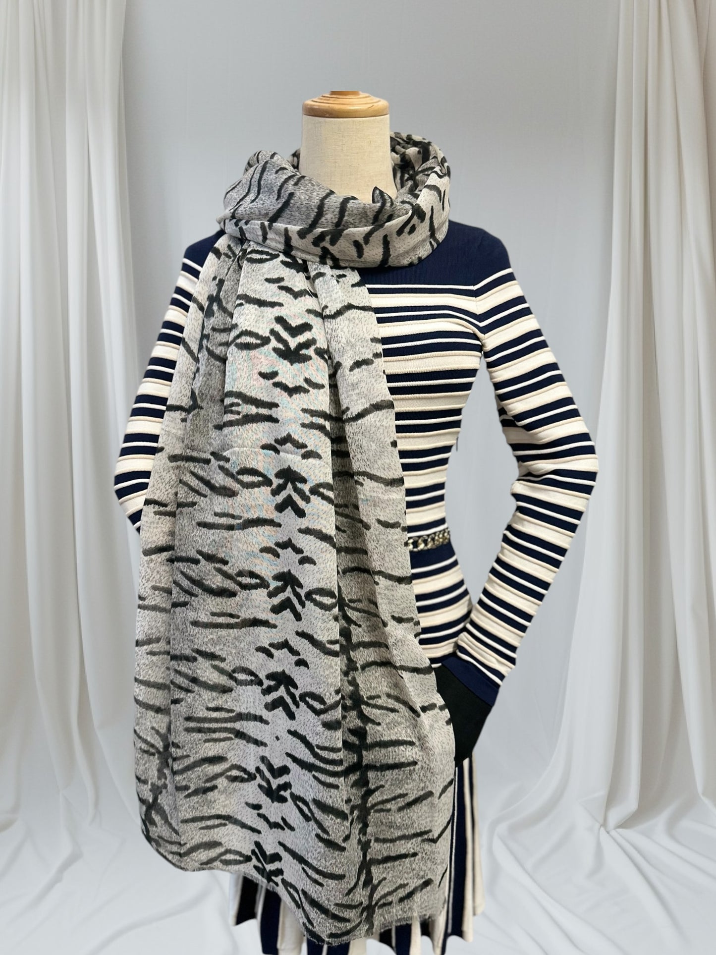 Two Tone Tiger Stripes Scarf
