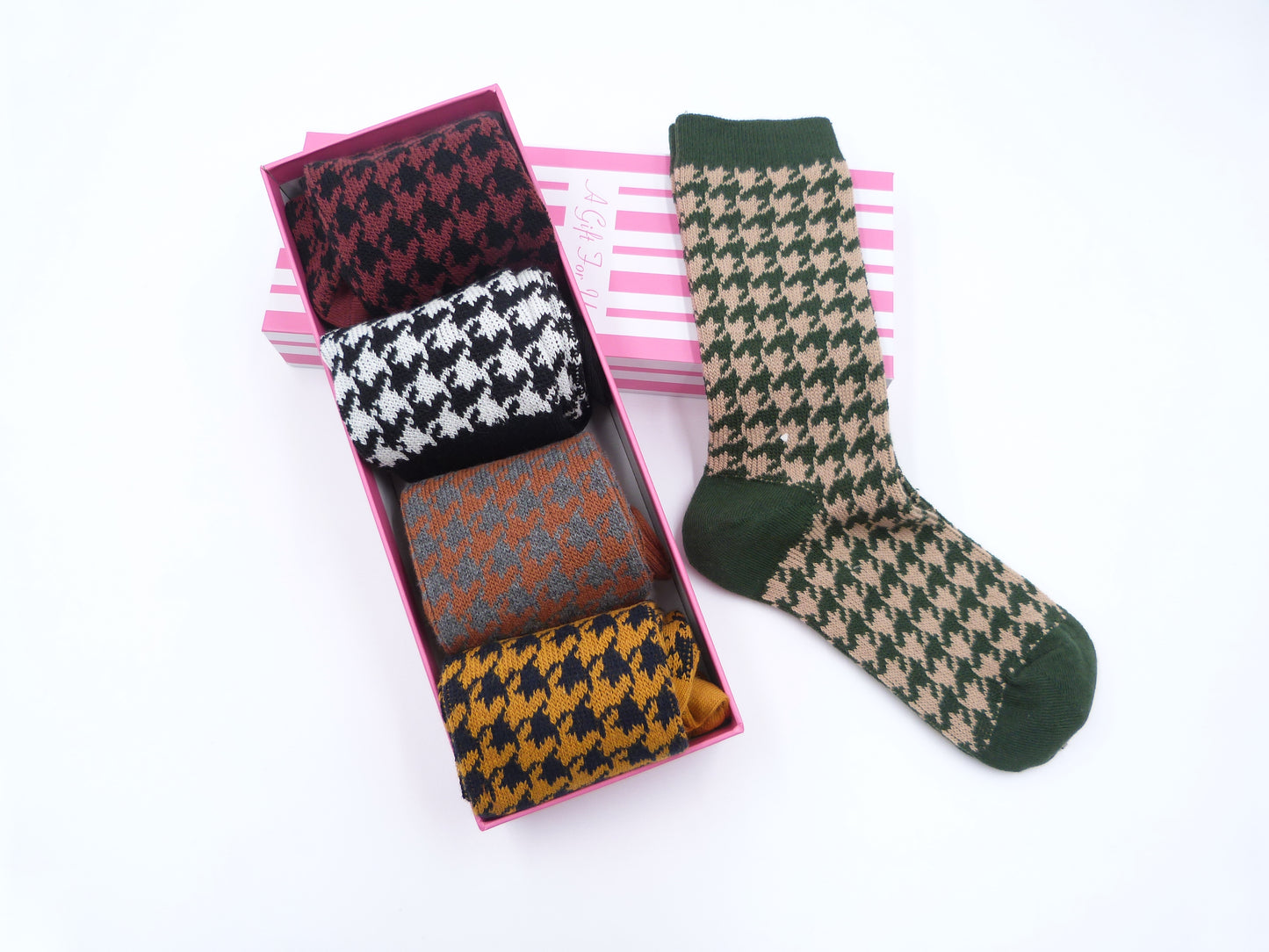 Dog Tooth Print  Socks 5 Colours